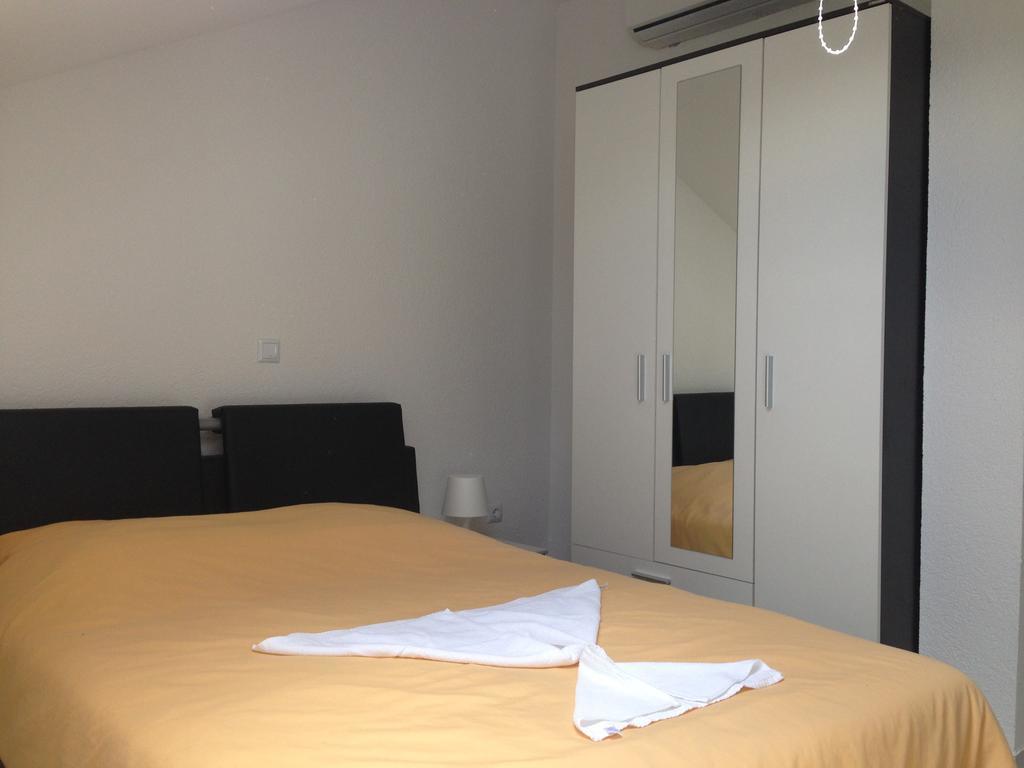 Apartments Meeresblick Crikvenica Habitación foto